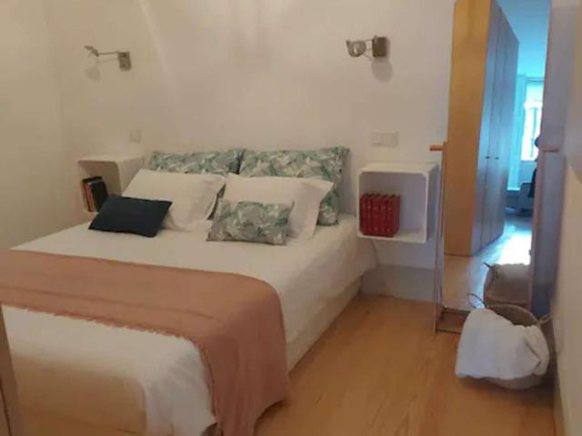 1 quarto, porto porto 4300 025 LS101772411