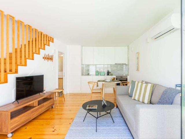 1 quarto, porto porto 4300 259 LS101761794