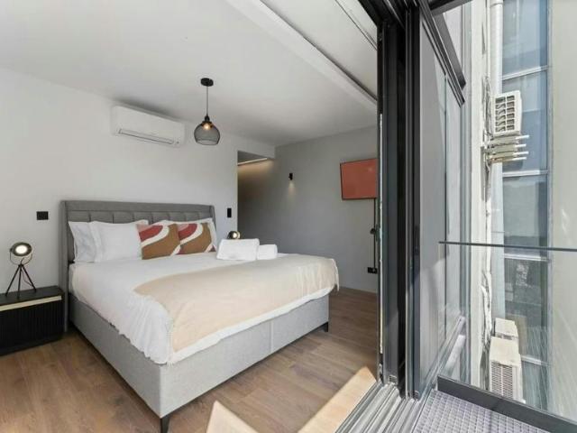 1 quarto, Porto Porto 4350 185 LS101587666