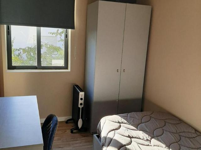 1 quarto, Porto Porto 4350 244 LS102309365