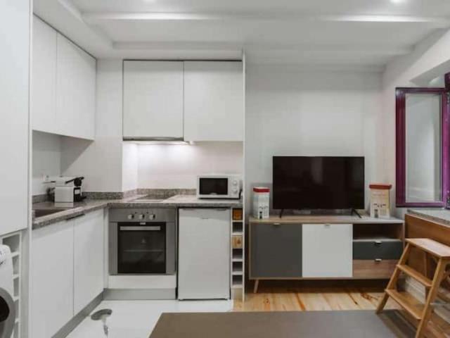 1 quarto, porto porto 4430 999 LS101732543