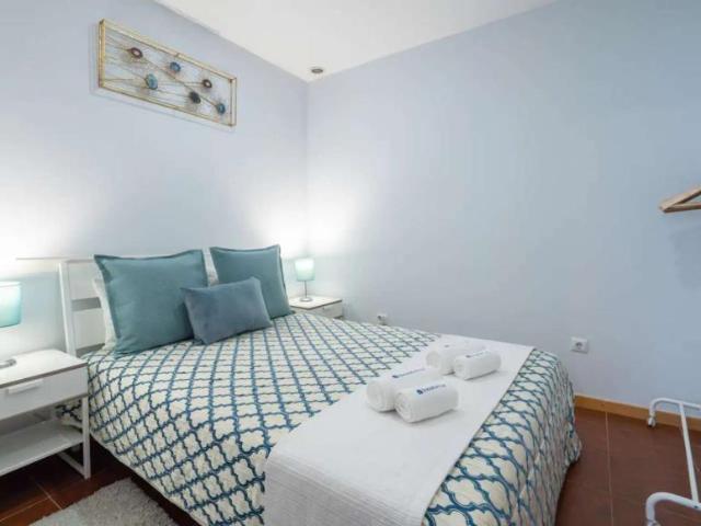 1 quarto, porto porto 4430 999 LS102853479