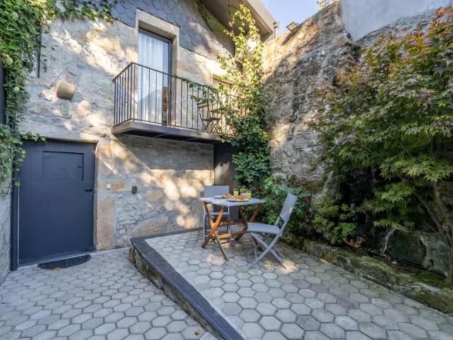 1 quarto, porto porto 4450 643 102853717