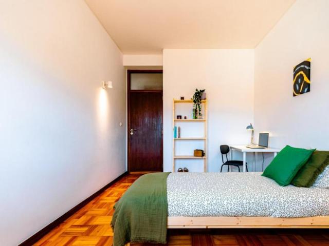 1 quarto, Porto Porto 86727553