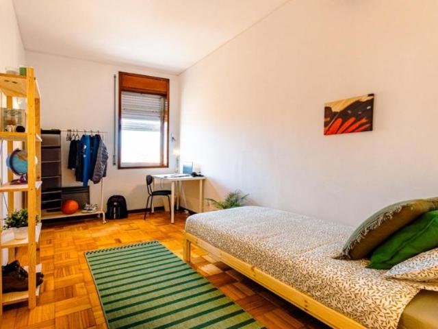 1 quarto, Porto Porto 86727554