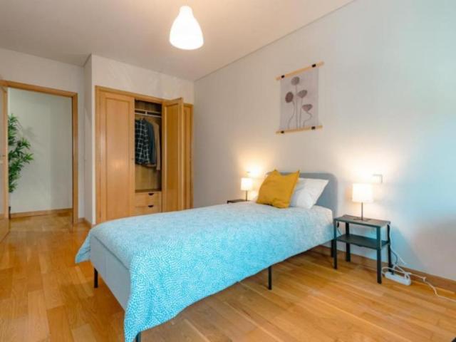 1 quarto, Porto Porto 87130760