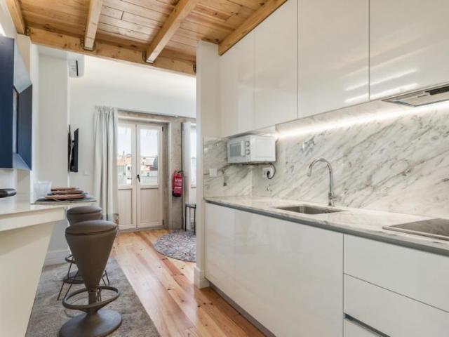 1 quarto, Porto Porto 87564681