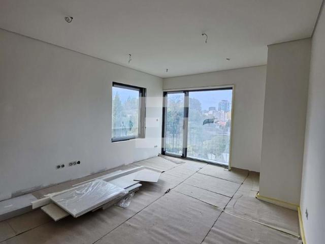 1 quarto, Porto Porto 88876092