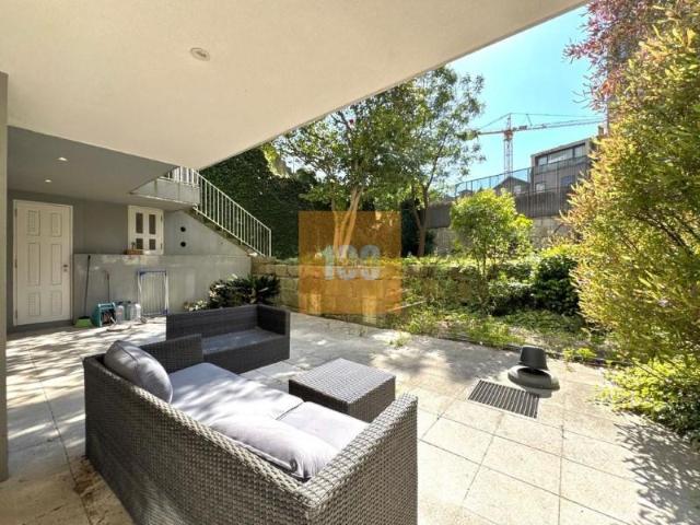 1 quarto, Porto Porto 91076622