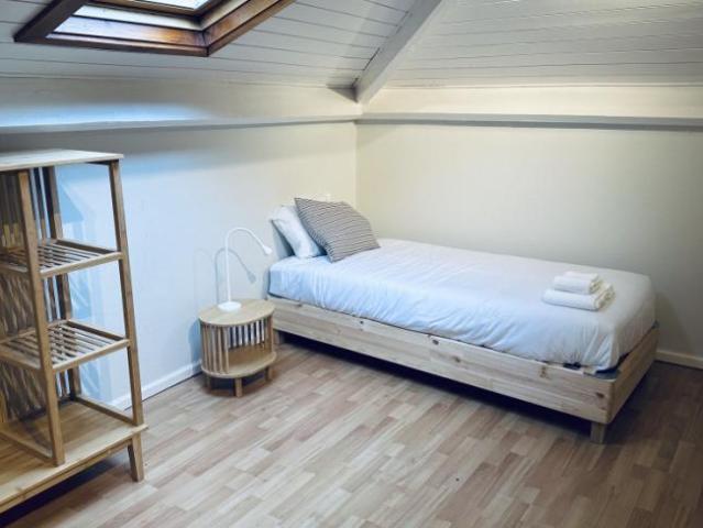 1 quarto, Porto Porto 93695544