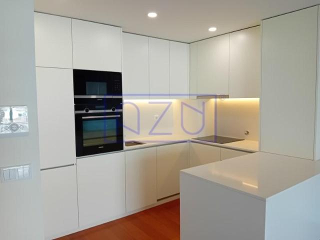 1 quarto, Porto Porto 96891308
