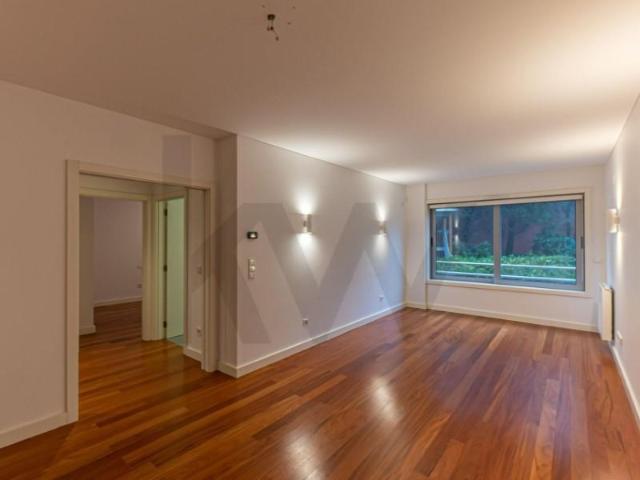1 quarto, Porto Porto 99103323