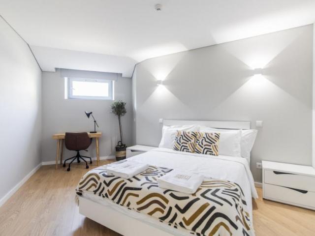 1 quarto, Porto Porto 99382893