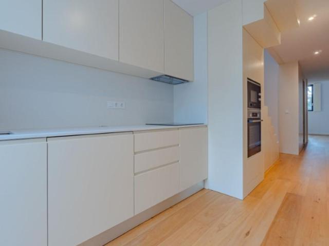 1 quarto, Porto Porto 101741667