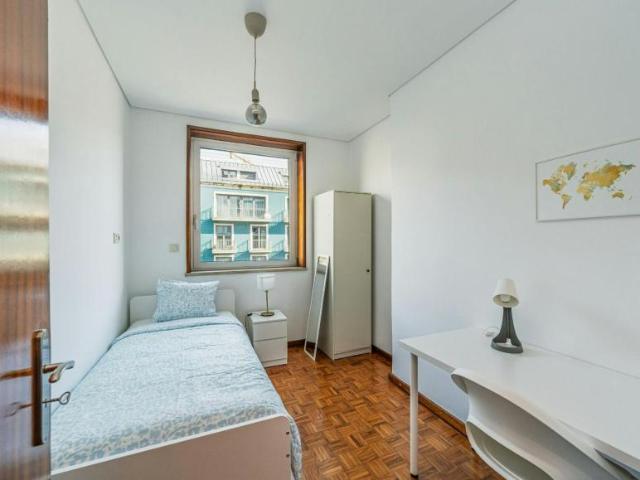 1 quarto, Porto Porto 102436314