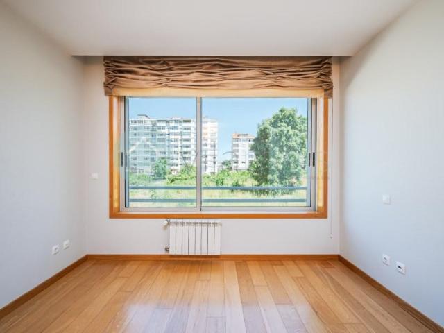 1 quarto, Porto Porto 102858560