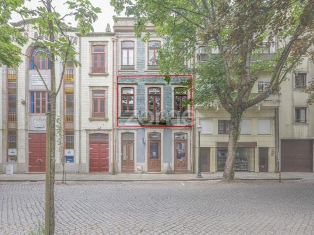 1 quarto, Porto Porto 102958680
