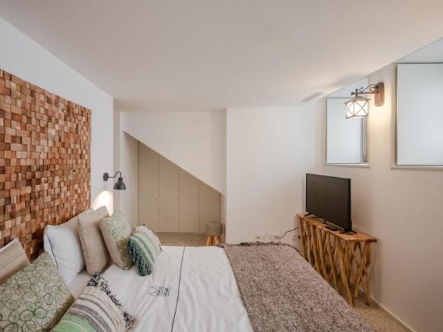 1 quarto, Porto Porto 103581132