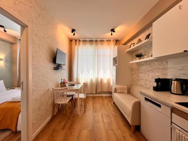 1 quarto, Porto Porto 103329046