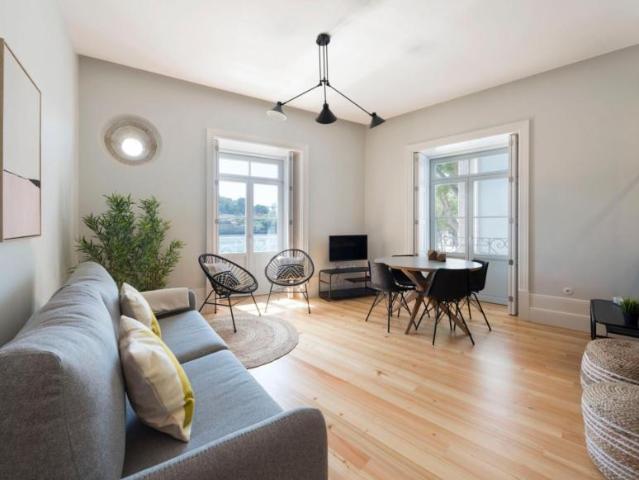 1 quarto, Porto Porto 103335426
