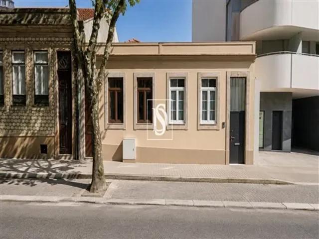 1 quarto, Porto Porto 104601705