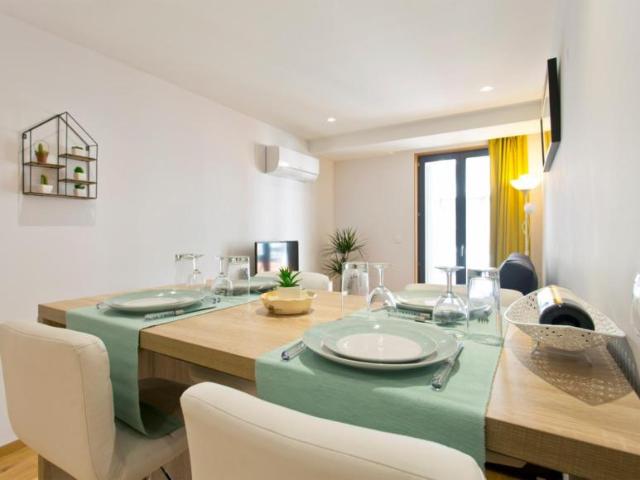 1 quarto, Porto Porto 104947421