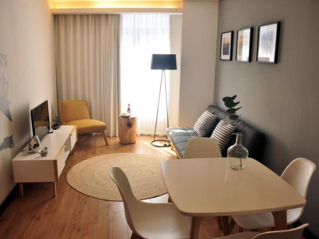 1 quarto, Porto Porto 104947584