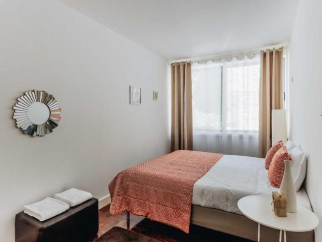 1 quarto, Porto Porto 104947369