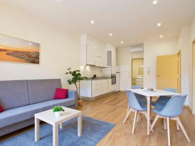 1 quarto, Porto Porto 104971490