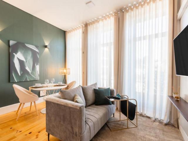 1 quarto, Porto Porto 104971312