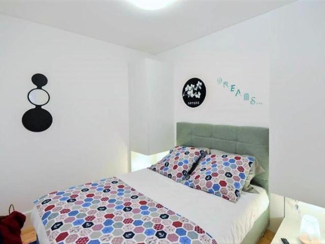 1 quarto, Porto Porto 104974111