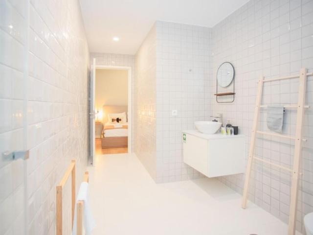 1 quarto, Porto Porto 104975935