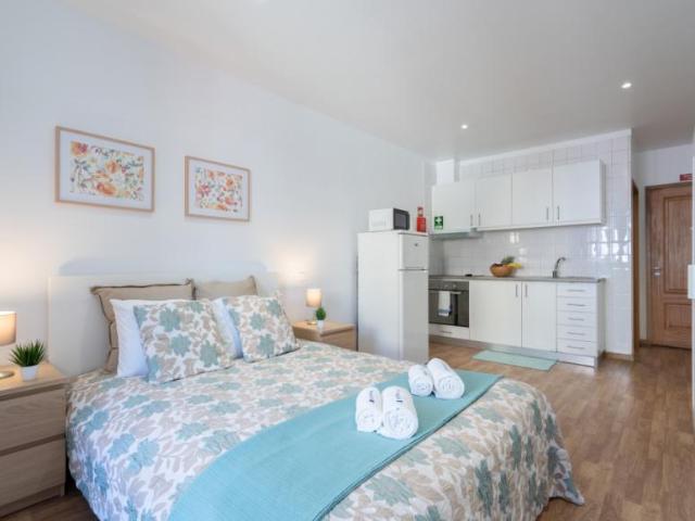 1 quarto, Porto Porto 104257944