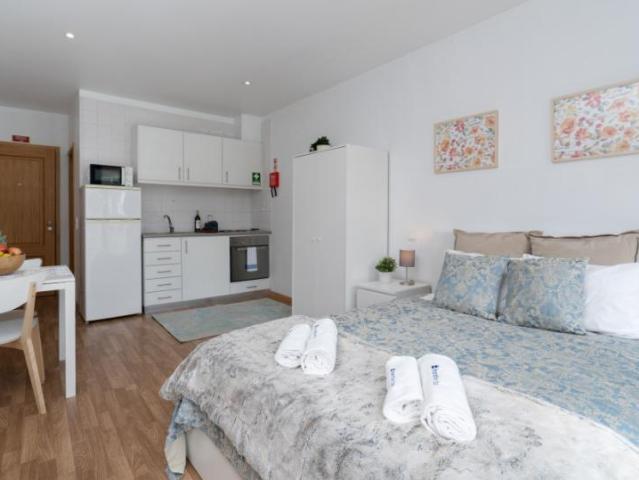 1 quarto, Porto Porto 104257980