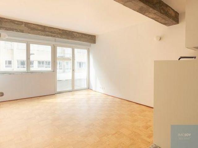 1 quarto, Porto Porto LS101855207