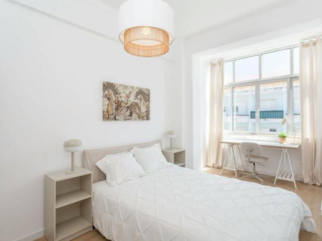 1 quarto, Queluz Queluz 2745 073 102469838