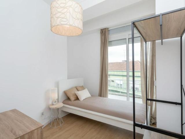1 quarto, Queluz Queluz 2745 102469625