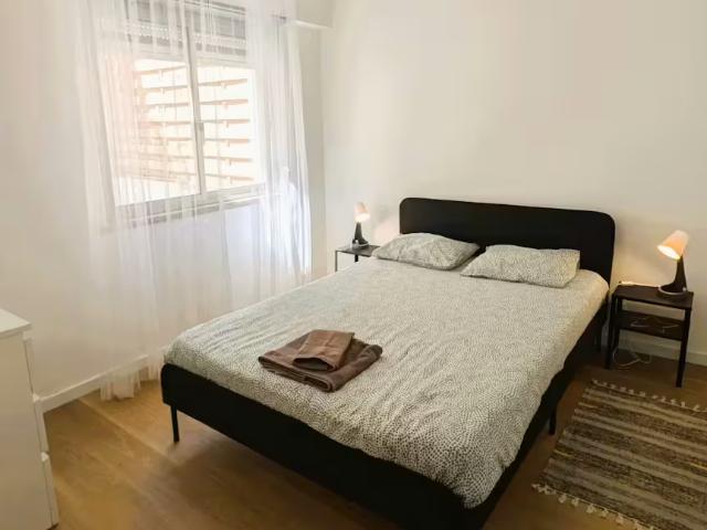 1 quarto, Queluz Queluz 2745 161 LS98789106