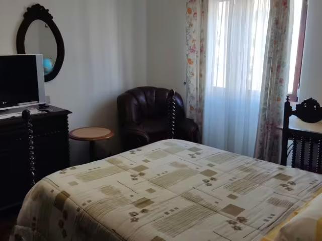 1 quarto, Rio de Mouro Rio de Mouro 2635 96986246