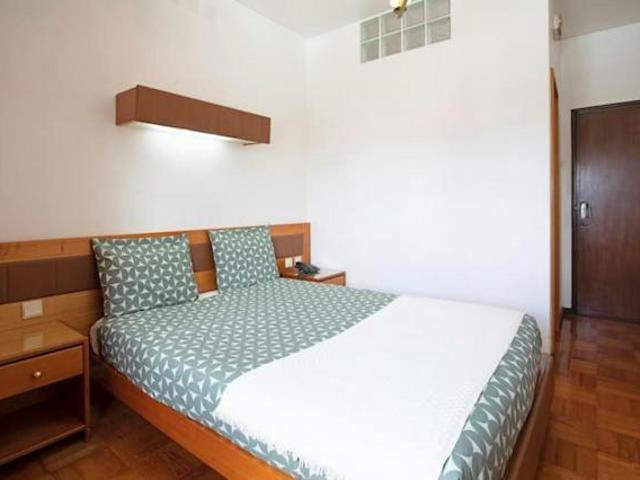 1 quarto, São João da Madeira São João da Madeira 3700 175 LS80230440