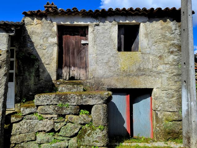 1 quarto, Sernancelhe Viseu 90121317