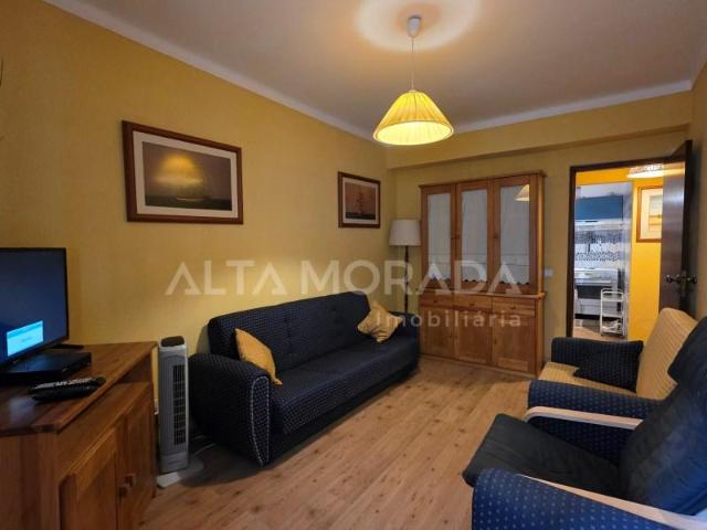 1 quarto, Sesimbra Sesimbra 2970 711 99163543