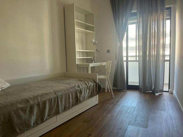 1 quarto, Setúbal Setúbal 2910 535 LS101057581