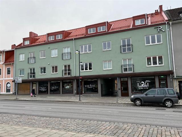 1 Rum och kök, Centrum