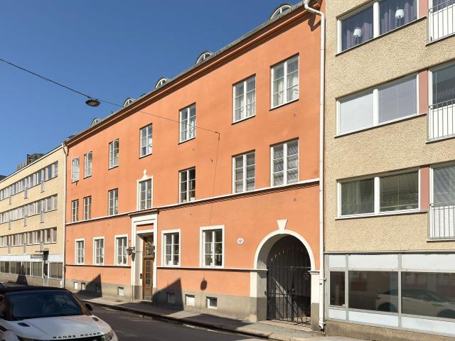 1 rums hus i ÖREBRO 37 m² 6 895 kr