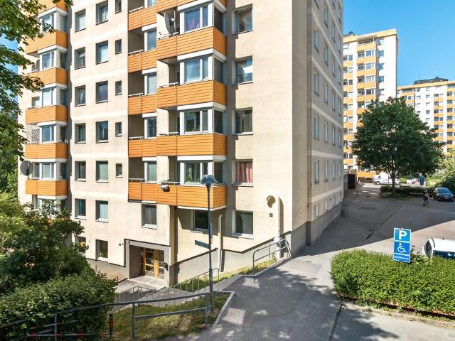 1 rums lägenhet i Täby 38 m² 5 779 kr