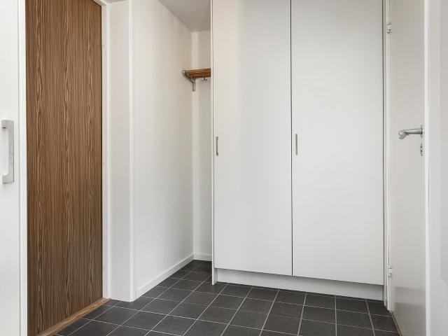 1 rums lägenhet i Handen 33 m² 9 976 kr
