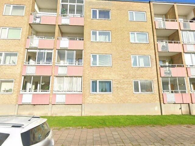 1 rums lägenhet i Lorensborg 39 m² 7 212 kr