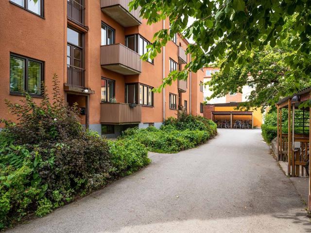 1 rums lägenhet i Örebro 44 m² 6 315 kr