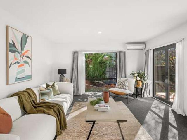 1 Ryeland Avenue, Ilam, Christchurch City